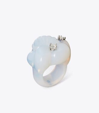 Bague en verre sculpté