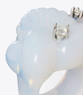 Bague en verre sculpté