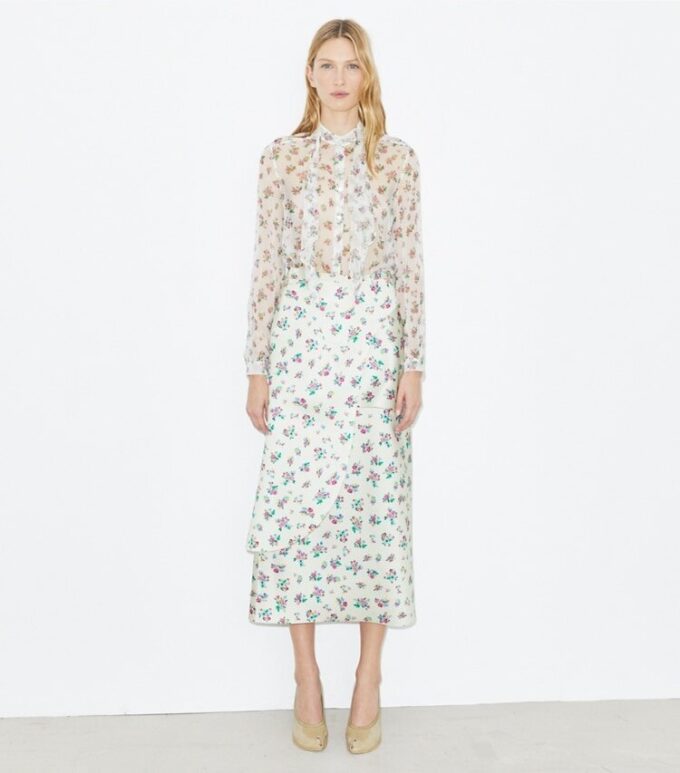 Blouse en soie à nœud Blouse en soie à nœud