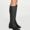 Bottes à bout rapporté montant jusqu’aux genoux Bottes à bout rapporté montant jusqu’aux genoux