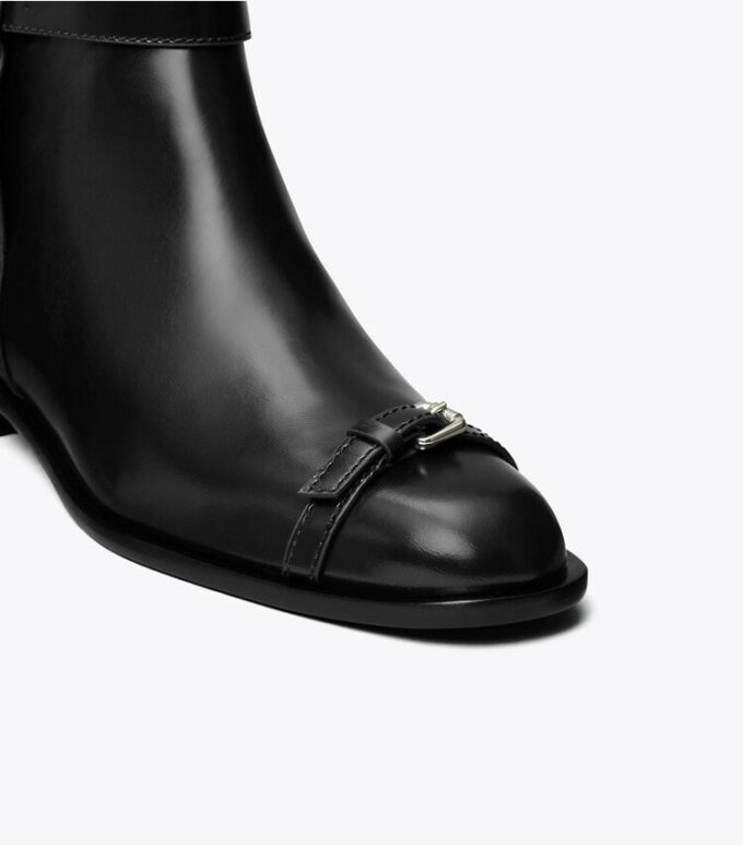 Bottines à boucles multiples Bottines à boucles multiples
