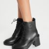 Bottines à double crampon Double T Bottines à double crampon Double T