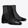 Bottines à talons bas et bout recouvert Bottines à talons bas et bout recouvert