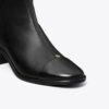 Bottines à talons bas et bout recouvert Bottines à talons bas et bout recouvert