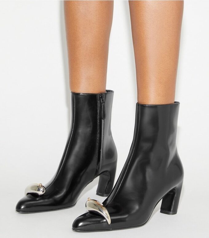 Bottines à talons pour oreilles percées Bottines à talons pour oreilles percées