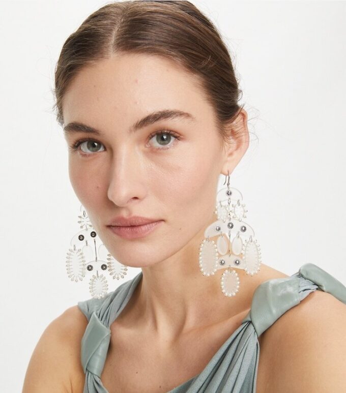 Boucles d’oreilles chandelier abstraites avec perles Boucles d’oreilles chandelier abstraites avec perles