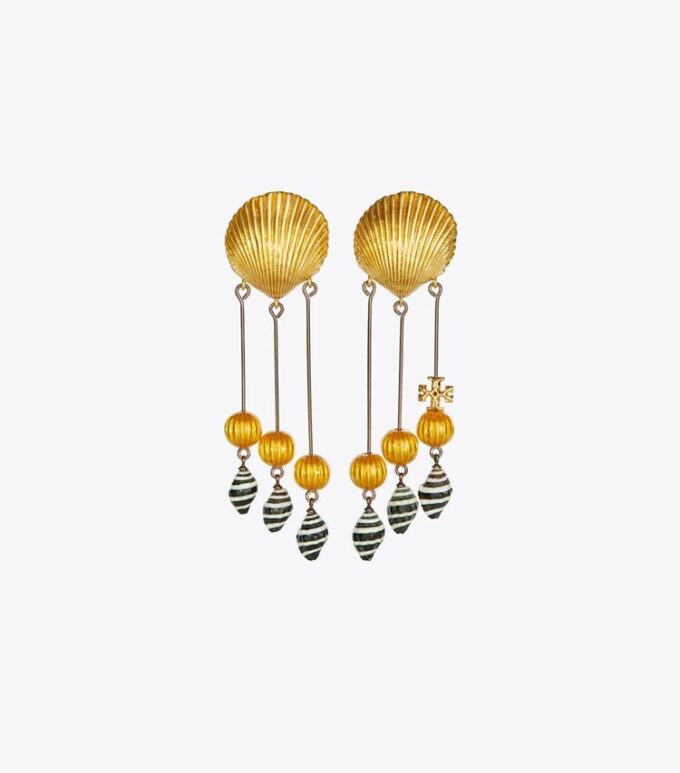 Boucles d’oreilles fantaisie en coquillage Boucles d’oreilles fantaisie en coquillage