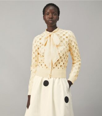 Cardigan en guipure de laine