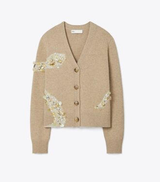 Cardigan orné de serpents