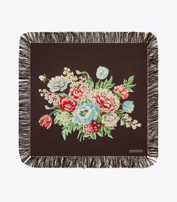 Carré en soie à motif floral