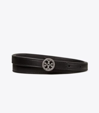 Ceinture fine ornée d&rsquo;un logo