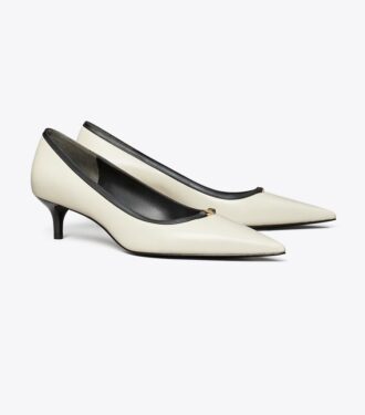 Escarpins à talons bas et boucle Double T