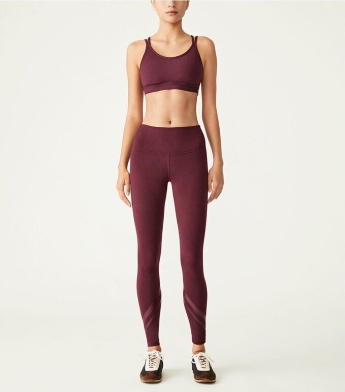 Legging taille haute à compression mélangée avec poches latérales et motif chevron Legging taille haute à compression mélangée avec poches latérales et motif chevron