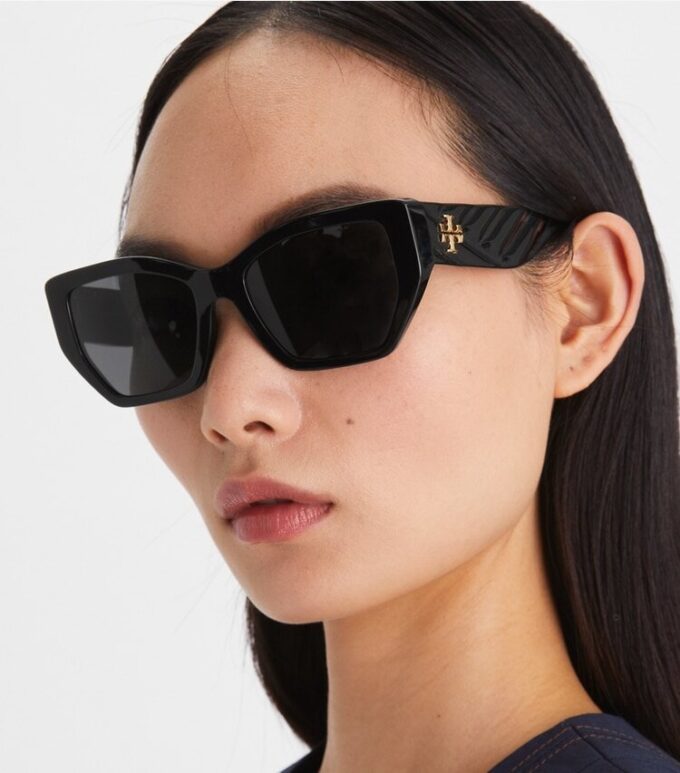 Lunettes de soleil géométriques oversize Kira Lunettes de soleil géométriques oversize Kira