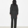 Manteau matelassé rembourré en nylon Manteau matelassé rembourré en nylon