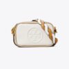 Mini sac Perry Bombé à bandoulière torsadée Mini sac Perry Bombé à bandoulière torsadée
