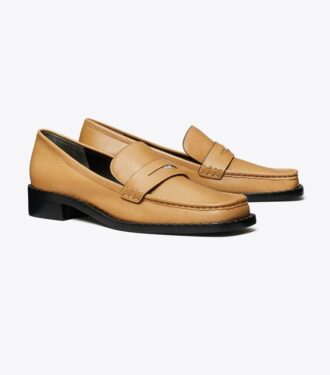 Mocassins à bout carré