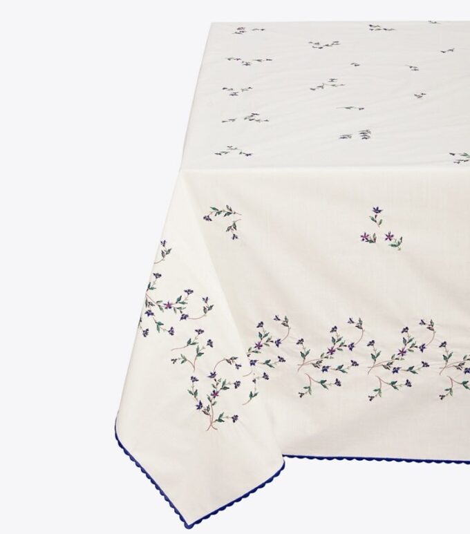 Nappe carrée brodée Jolie Fleur Nappe carrée brodée Jolie Fleur