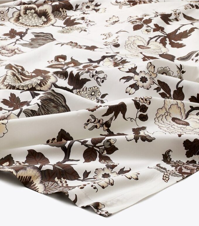Nappe carrée Happy Times Bouquet, 178 cm x 178 cm Nappe carrée Happy Times Bouquet, 178 cm x 178 cm