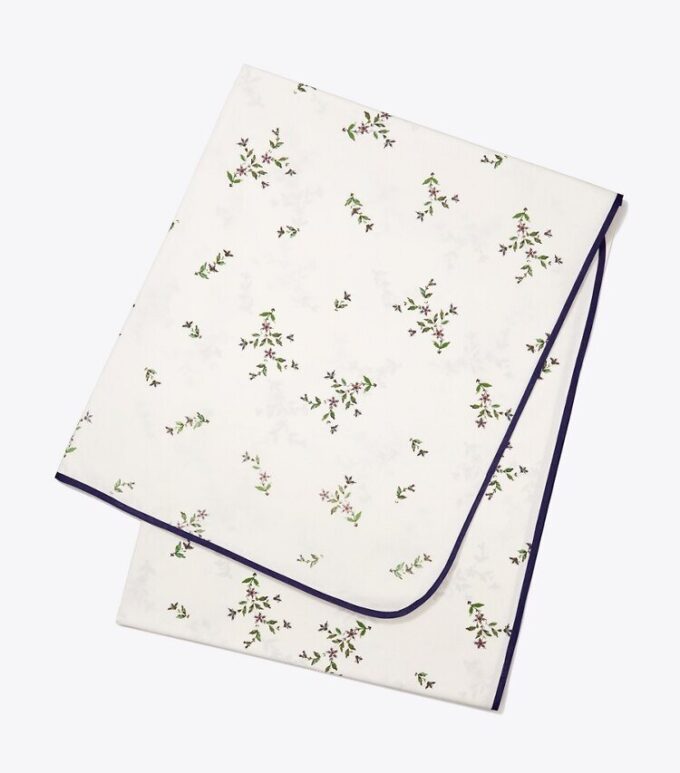 Nappe carrée Jolie Fleur, 178 cm Nappe carrée Jolie Fleur, 178 cm