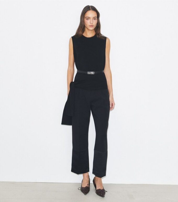 Pantalon court en crêpe Pantalon court en crêpe
