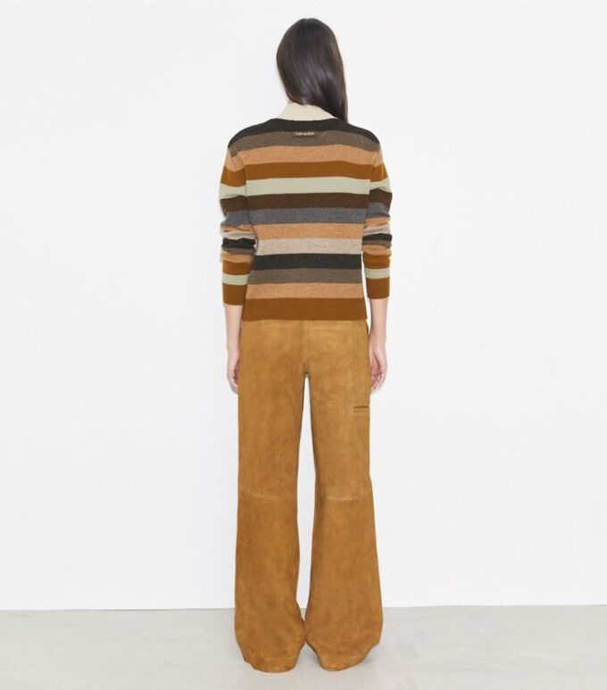 Pantalon en daim à la coupe décontractée Pantalon en daim à la coupe décontractée