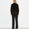 Pantalon en laine ajusté Pantalon en laine ajusté