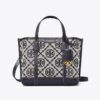 Perry T Monogram Petit sac fourre-tout à trois compartiments Perry T Monogram Petit sac fourre-tout à trois compartiments