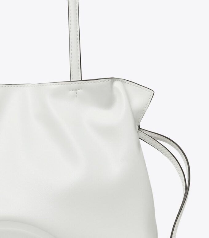 Petit sac fourre-tout Ella Natuura™ à cordon Petit sac fourre-tout Ella Natuura™ à cordon