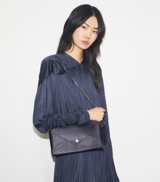 Pochette à chaîne en cuir lisse