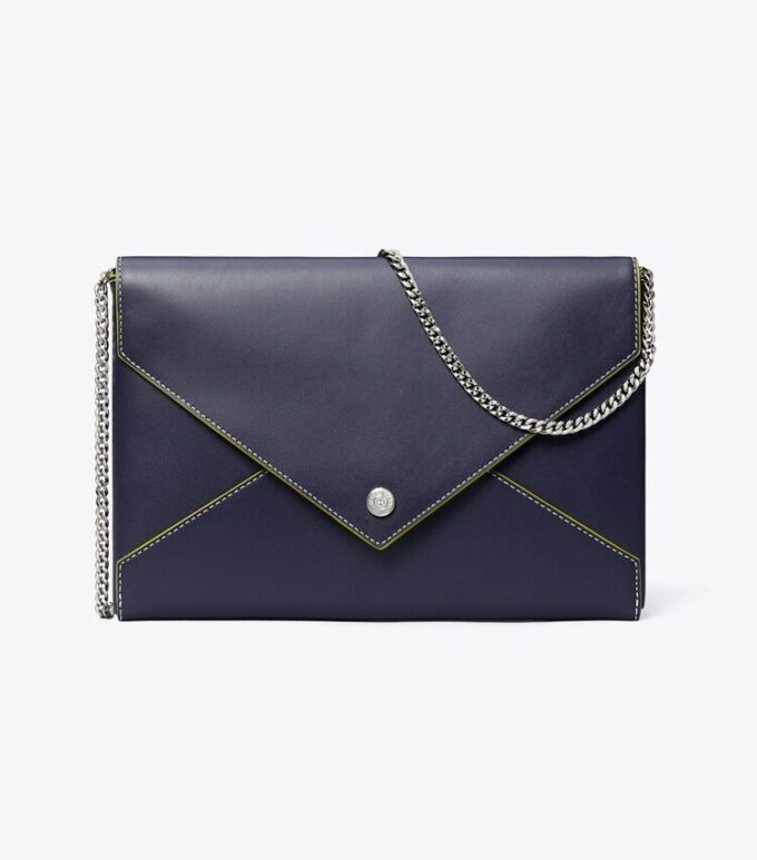 Pochette à chaîne en cuir lisse Pochette à chaîne en cuir lisse