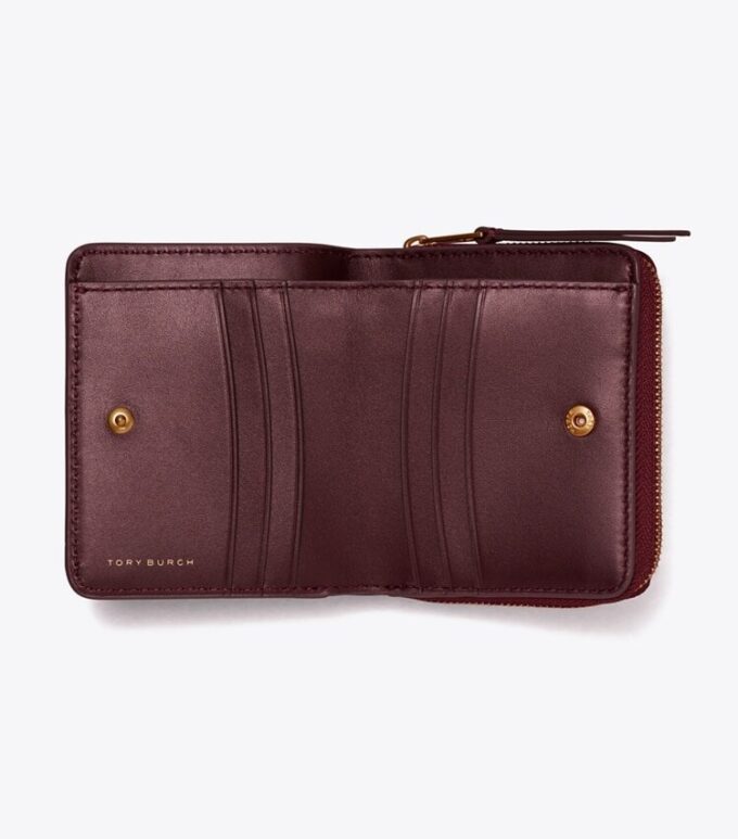Portefeuille à deux volets en cuir verni embossé T Monogram Portefeuille à deux volets en cuir verni embossé T Monogram