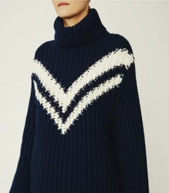 Pull à col roulé en laine mérinos à motif chevron Pull à col roulé en laine mérinos à motif chevron
