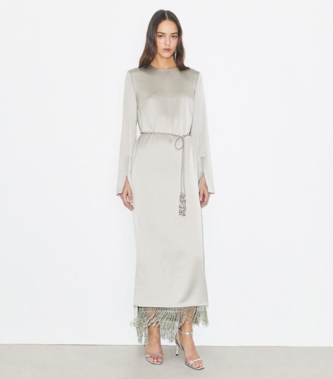 Robe asymétrique en crêpe Robe asymétrique en crêpe