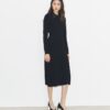 Robe à col orné Robe à col orné