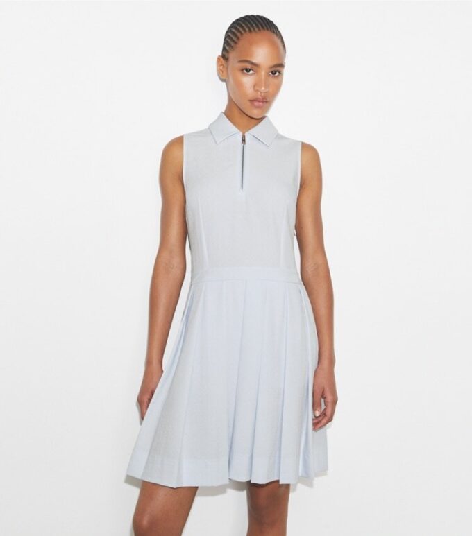 Robe de golf plissée en jacquard T Monogram Robe de golf plissée en jacquard T Monogram