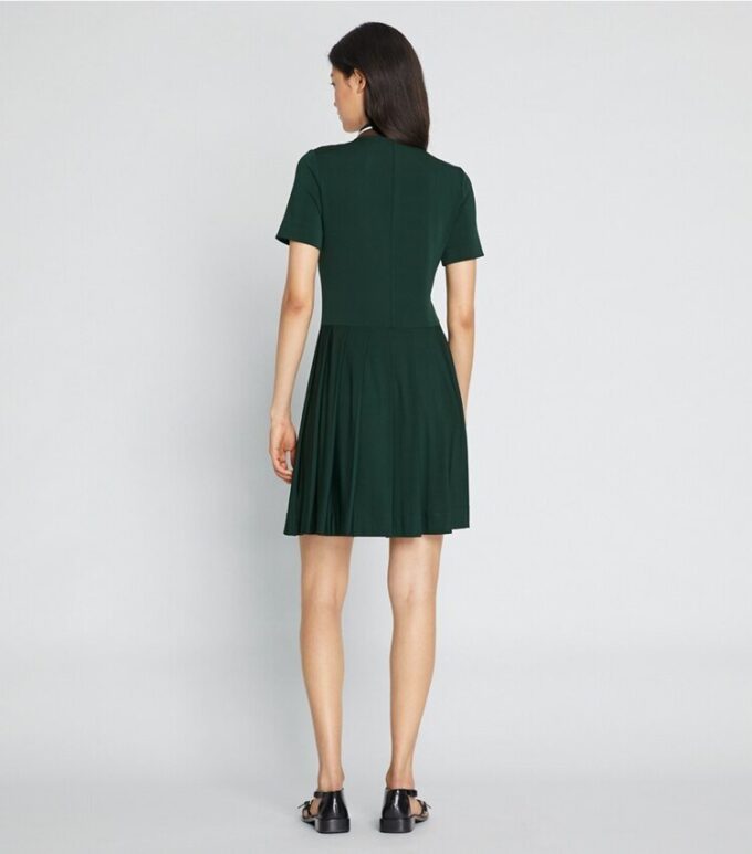 Robe de golf plissée à fermeture éclair sur le devant Robe de golf plissée à fermeture éclair sur le devant