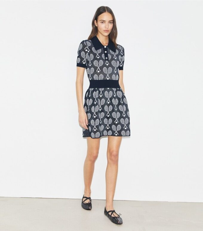Robe en maille avec motif raquettes Robe en maille avec motif raquettes