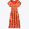 Robe à encolure dégagée Robe à encolure dégagée