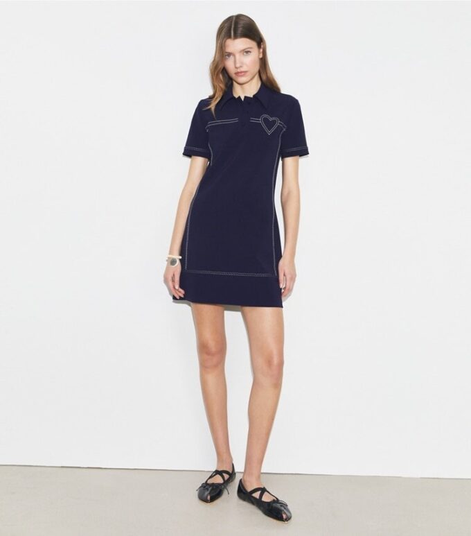 Robe polo stretch à coutures apparentes