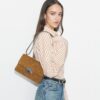 Sac à bandoulière en daim T Monogram Sac à bandoulière en daim T Monogram