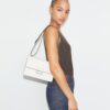 Sac à bandoulière T Monogram Pebbled Sac à bandoulière T Monogram Pebbled