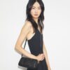 Sac barillet T Monogram Pebbled Petite Sac barillet T Monogram Pebbled Petite