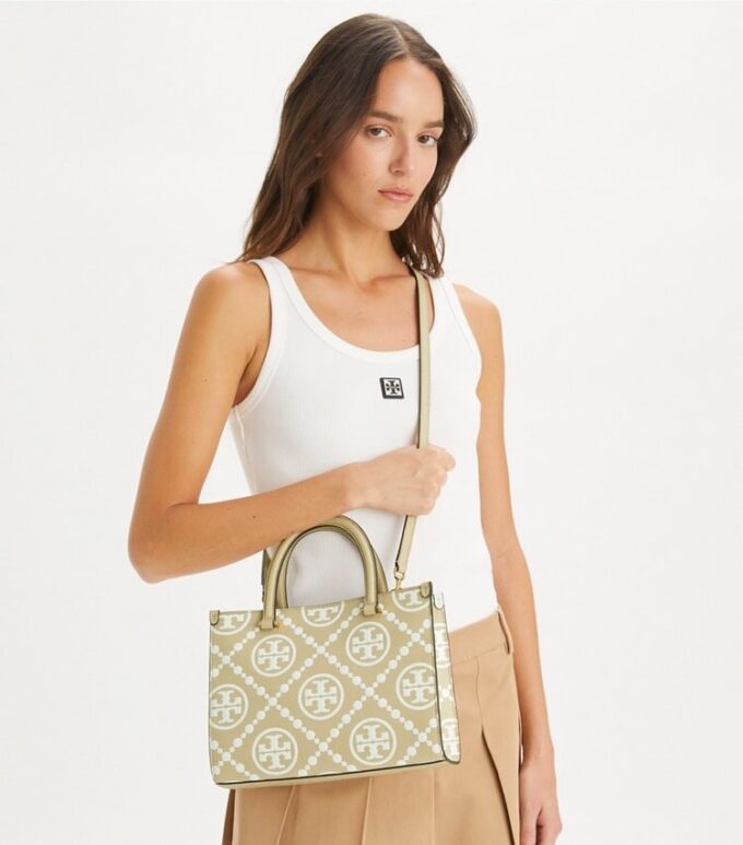 Sac cabas à poignées supérieures en cuir gaufré contrasté T Monogram T Sac cabas à poignées supérieures en cuir gaufré contrasté T Monogram T