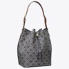 Sac seau oversize T Monogram Sac seau oversize T Monogram