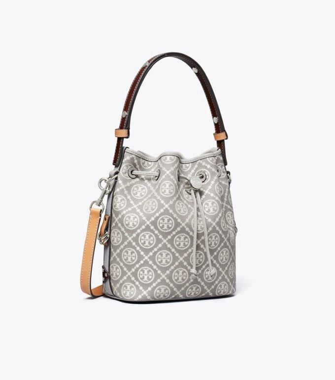 Sac seau utilitaire T Monogram Sac seau utilitaire T Monogram