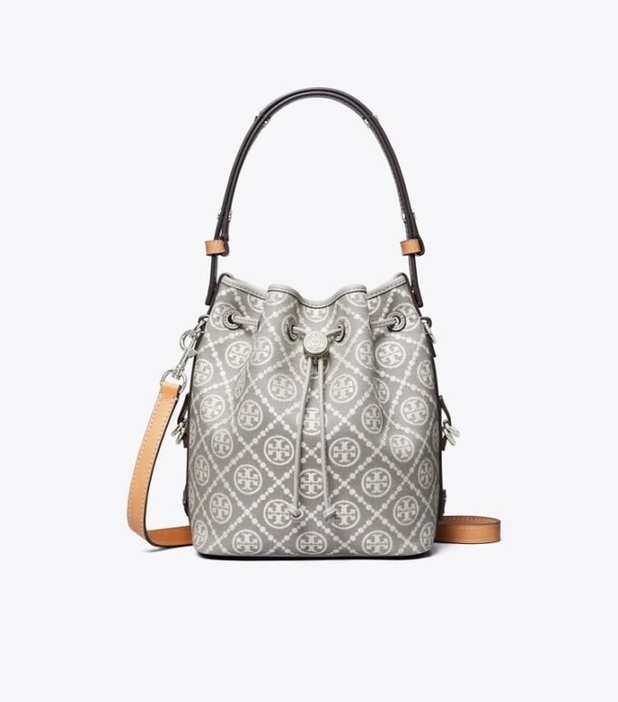 Sac seau utilitaire T Monogram Sac seau utilitaire T Monogram