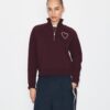 Sweat-shirt en molleton français à cœur et surpiqûres Sweat-shirt en molleton français à cœur et surpiqûres
