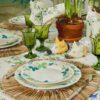Assiettes plates à fleurs en relief, lot de 2 Assiettes plates à fleurs en relief, lot de 2